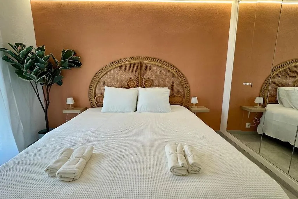 Pura Vida King-Size Bed Sea And Mountain View Apartment Бенальмадена