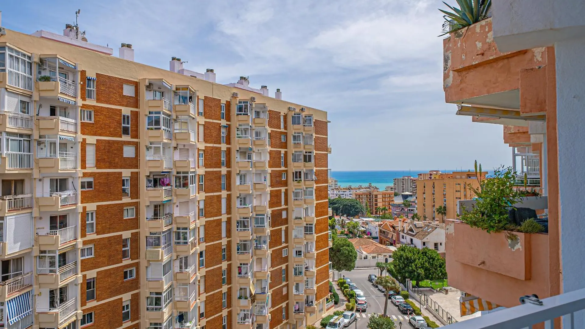 Pura Vida King-Size Bed Sea And Mountain View Apartment Бенальмадена