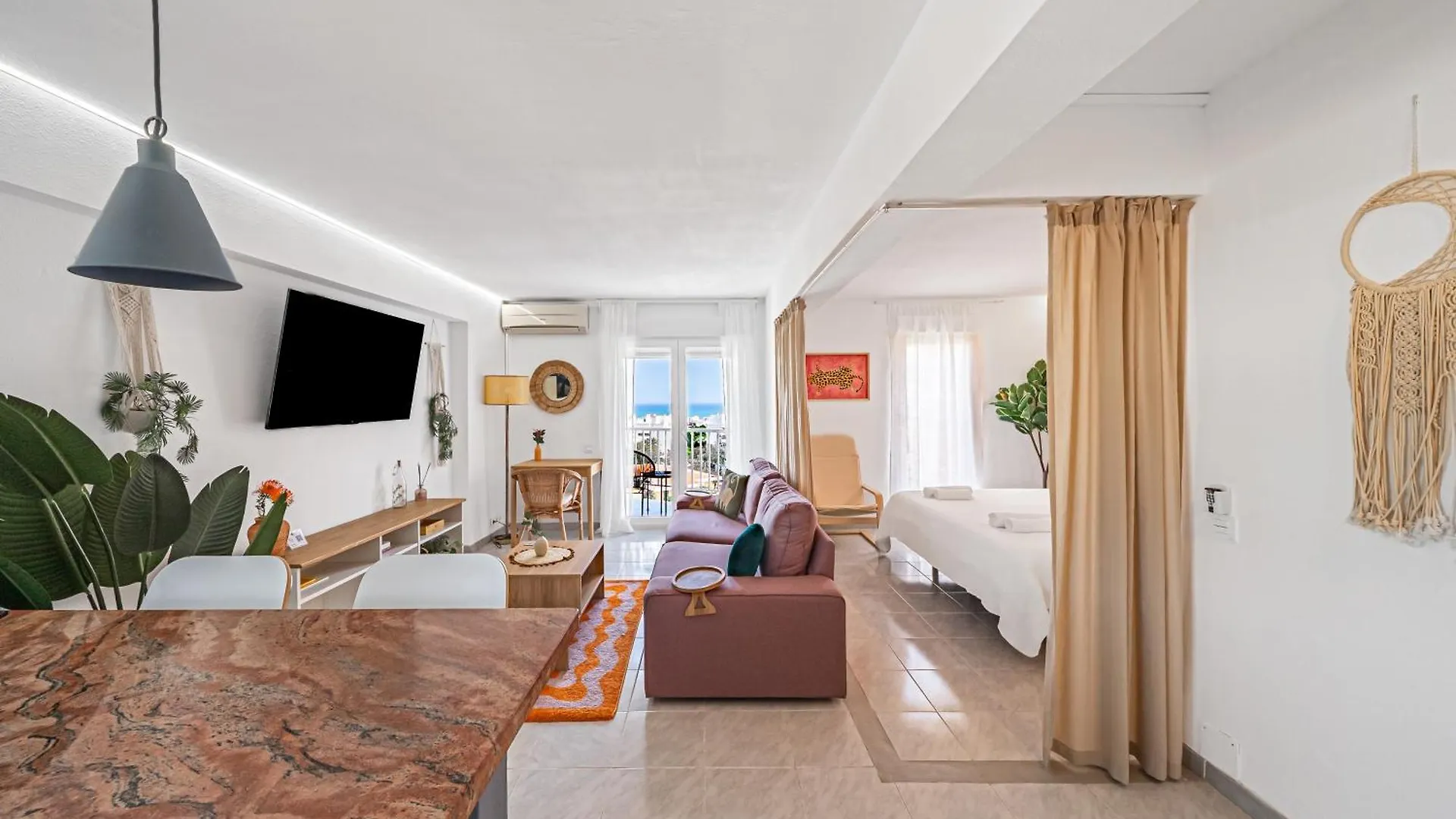 Pura Vida King-Size Bed Sea And Mountain View Apartment Бенальмадена Испания